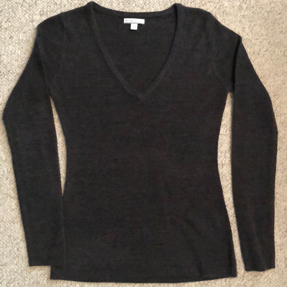 Lightweight sweater